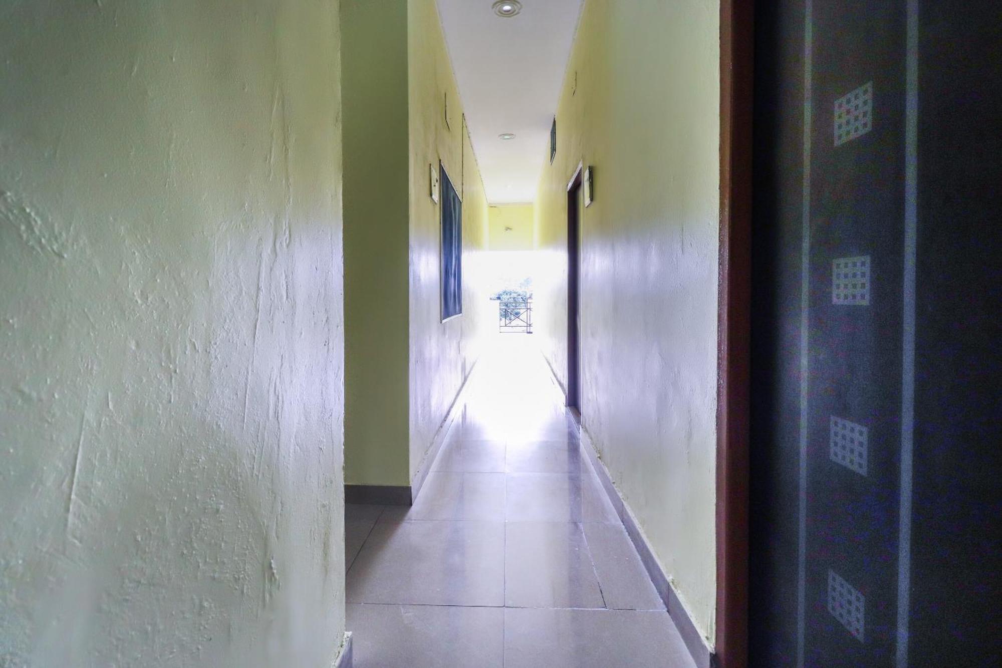 SPOT ON 60809 Shivalik View Stay Jhājra Exterior foto