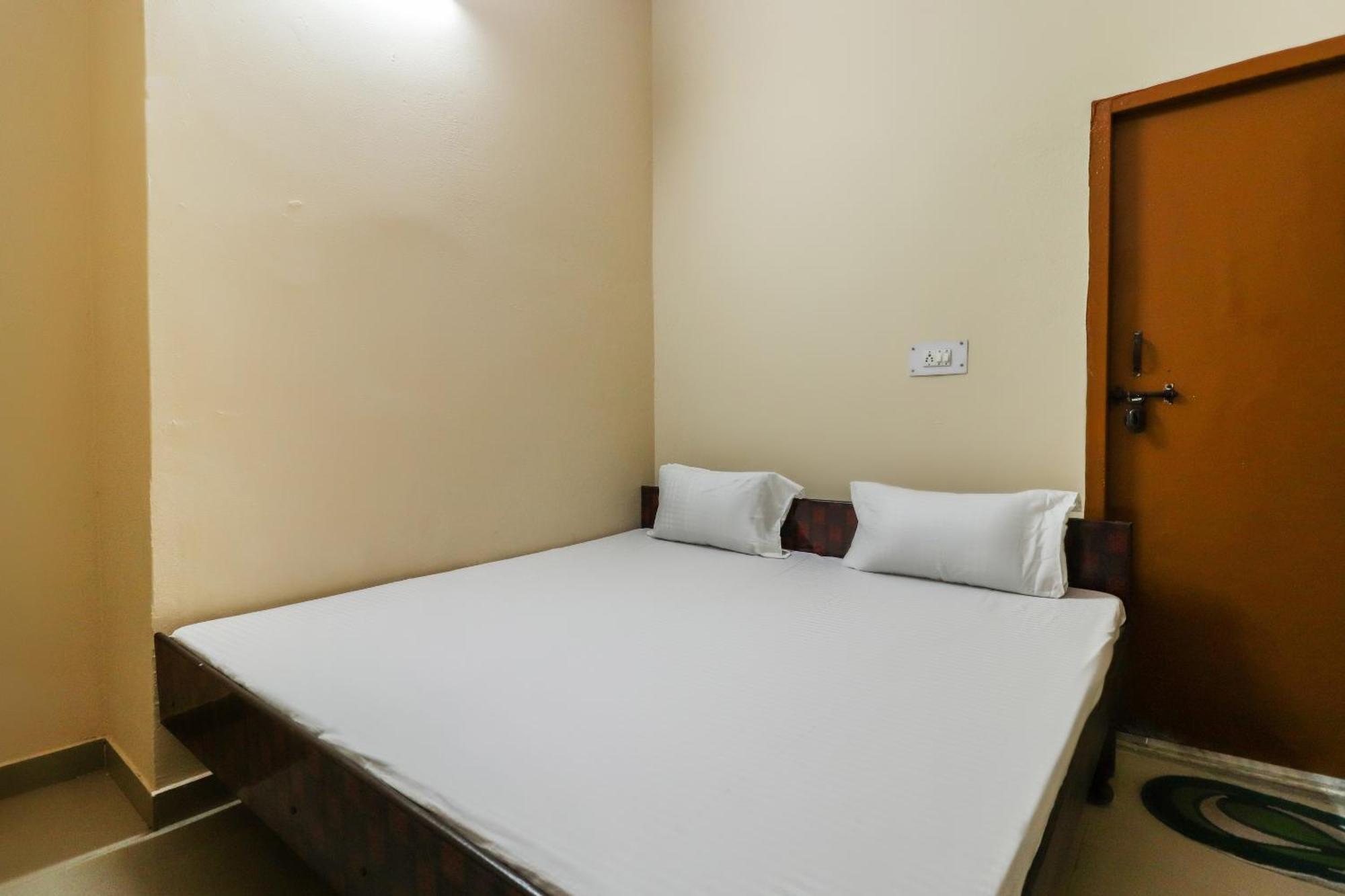 SPOT ON 60809 Shivalik View Stay Jhājra Exterior foto
